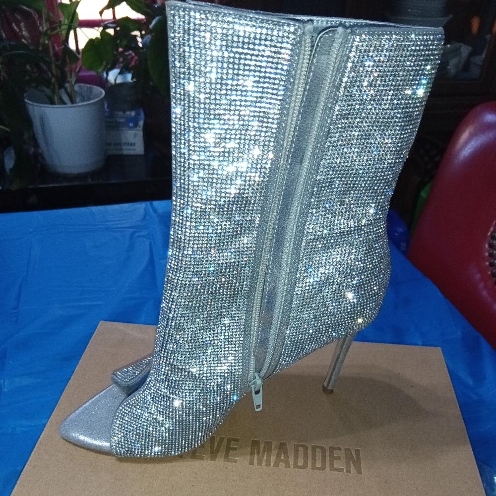 Steve Madden Sparkling Silver Heeled Boots
